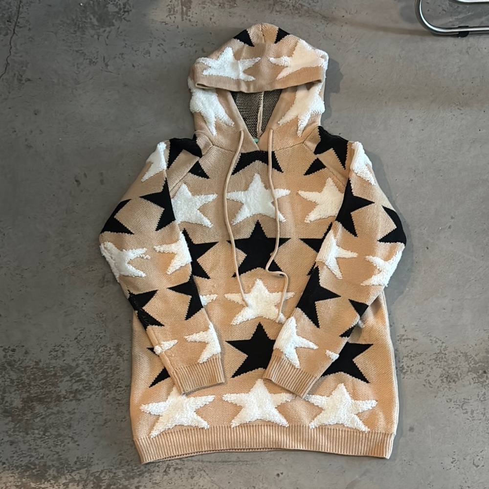 Star Patterned Tan and Black Women’s Sweater